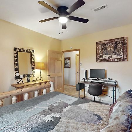 Blue Ridge Bear Bungalow מראה חיצוני תמונה