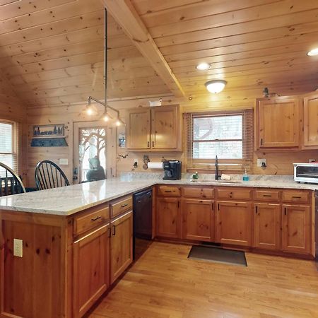 Blue Ridge Bear Bungalow מראה חיצוני תמונה