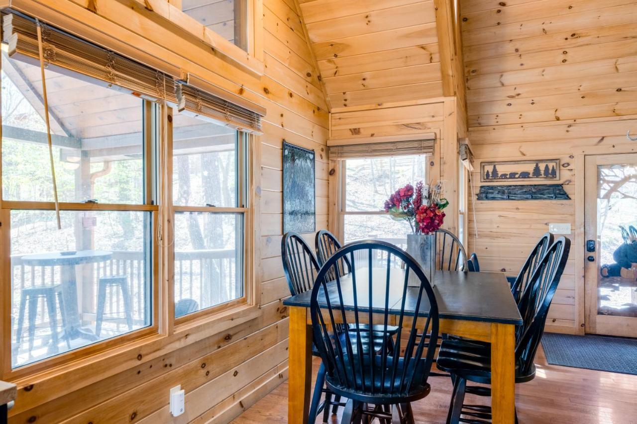 Blue Ridge Bear Bungalow מראה חיצוני תמונה